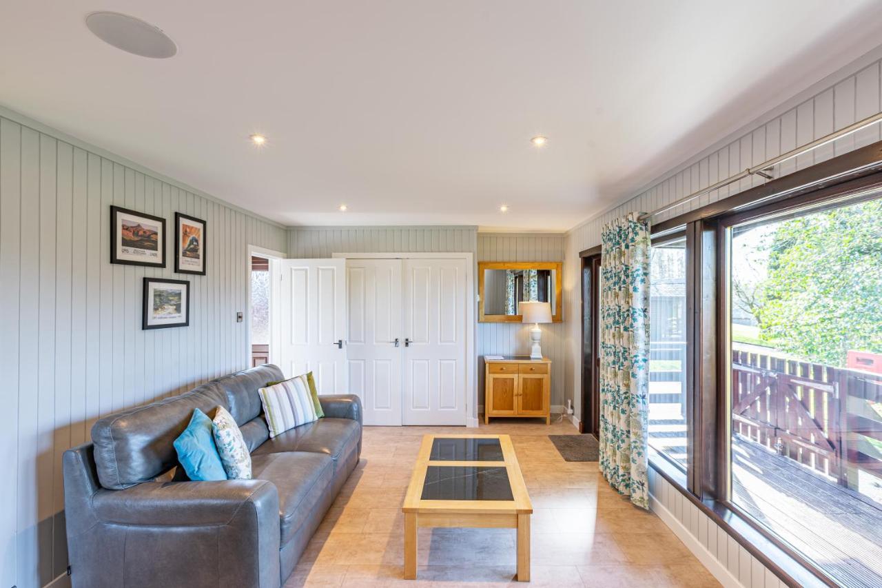 Bluebell Lodge 7 With Hot Tub Newton Stewart Dış mekan fotoğraf