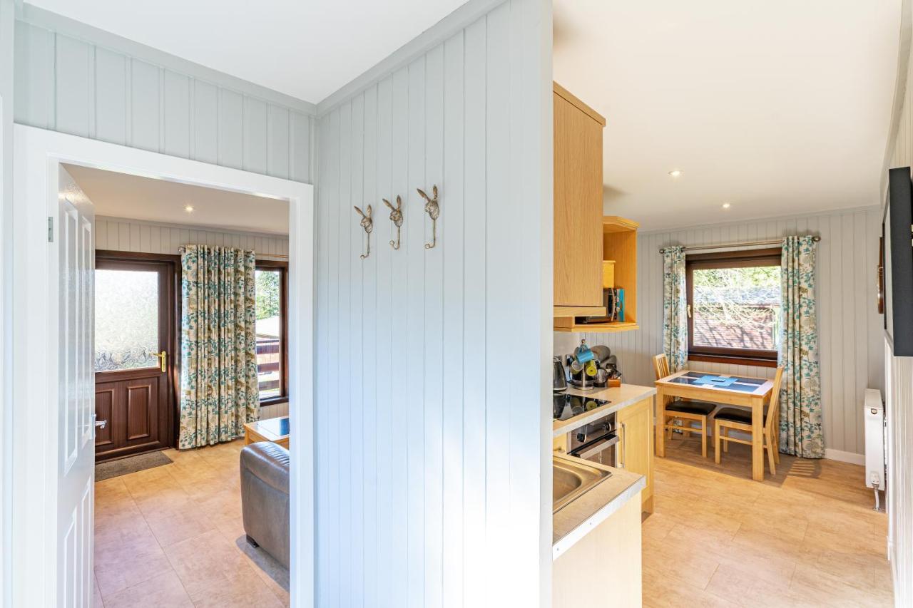 Bluebell Lodge 7 With Hot Tub Newton Stewart Dış mekan fotoğraf